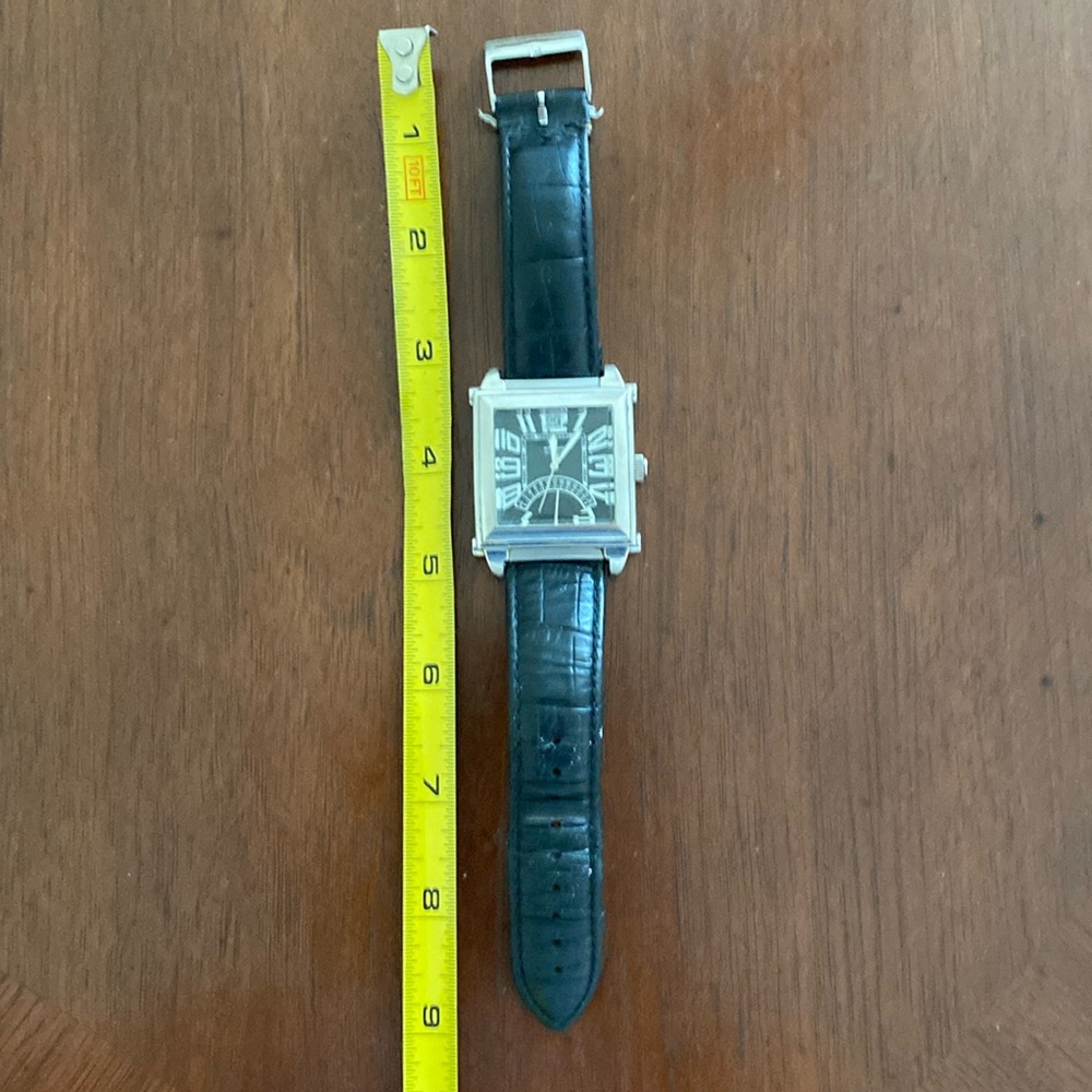 Vintage Margi Watch in Stainless Steel with Leather Band - Picture 15 of 15